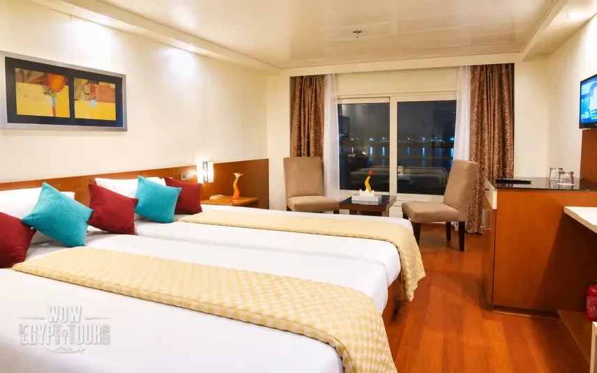 Twin cabin on Royal Esadora Nile Cruise