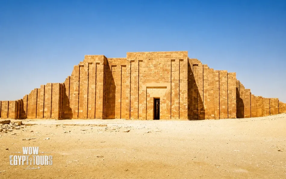 Giza Pyramids, Memphis and Sakkara Tour