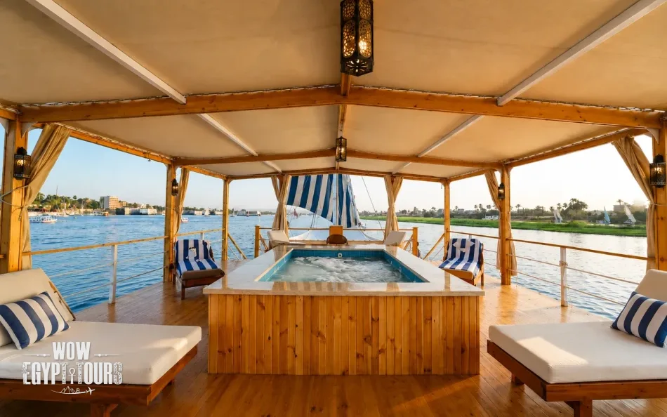 Outdoor jacuzzi on the sun deck of Turquoise Dahabiya Nile Cruise