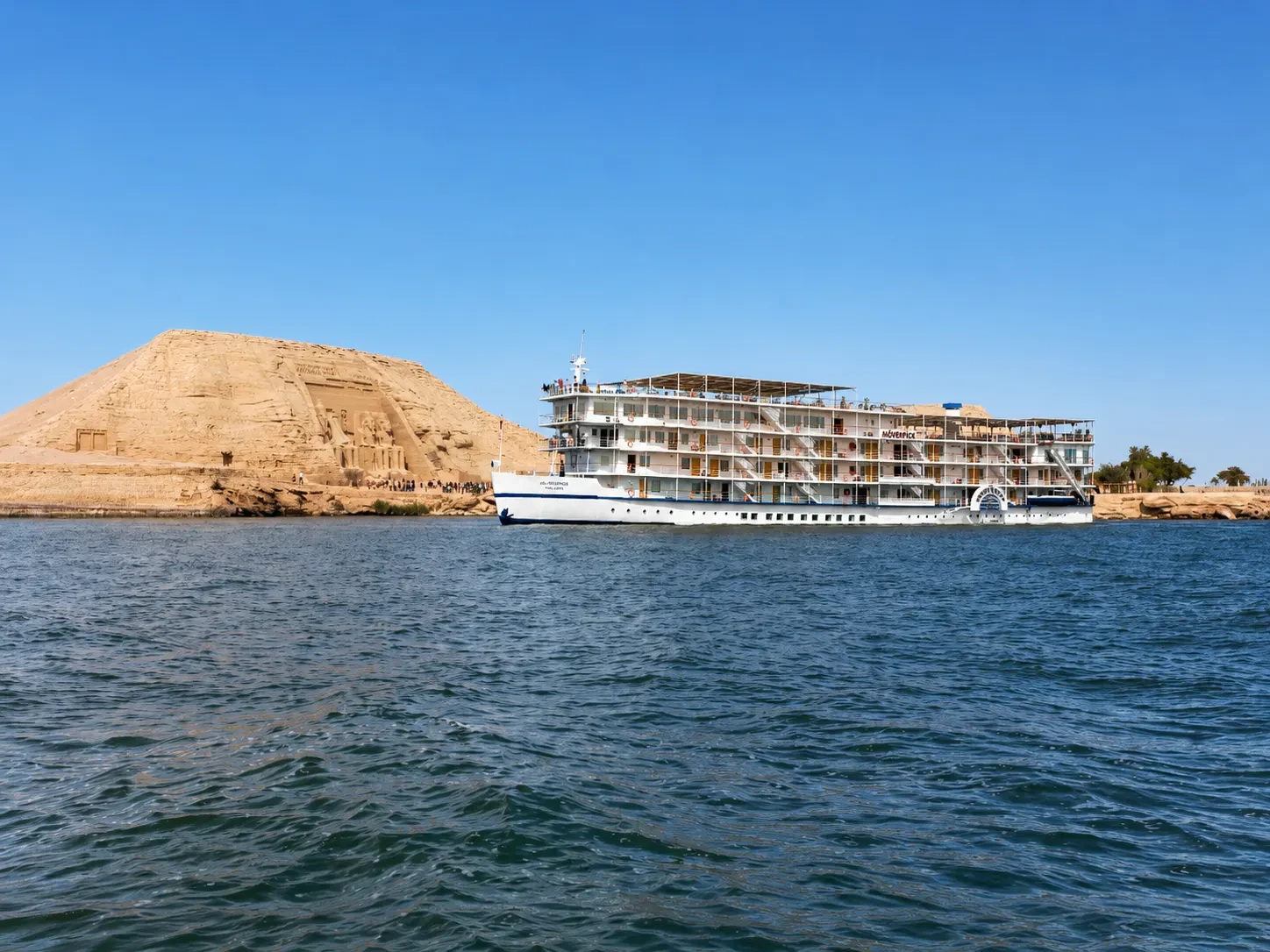 5-day 4-night Lake Nasser cruise sailing from Aswan to Abu Simbel in Egypt.