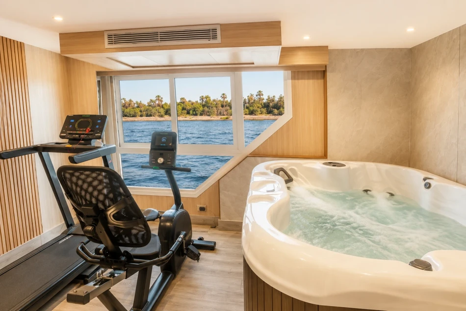 Jacuzzi aboard Renaissance Nile Cruise with Nile River view