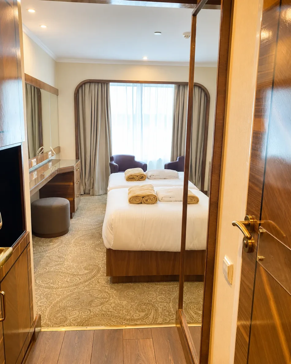 Twin cabin with two separate beds aboard Radamis I Nile Cruise