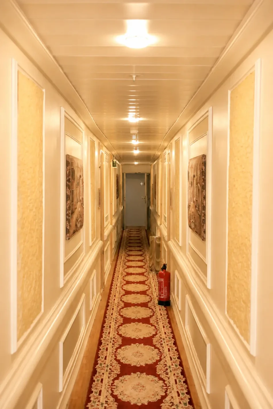 Interior corridor aboard Gorgonia Dahabiya Nile Cruise