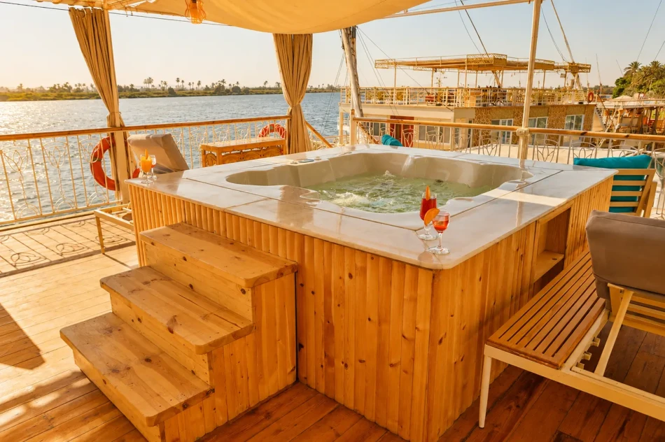 Outdoor jacuzzi on the sun deck of Sila Dahabiya Nile Cruise