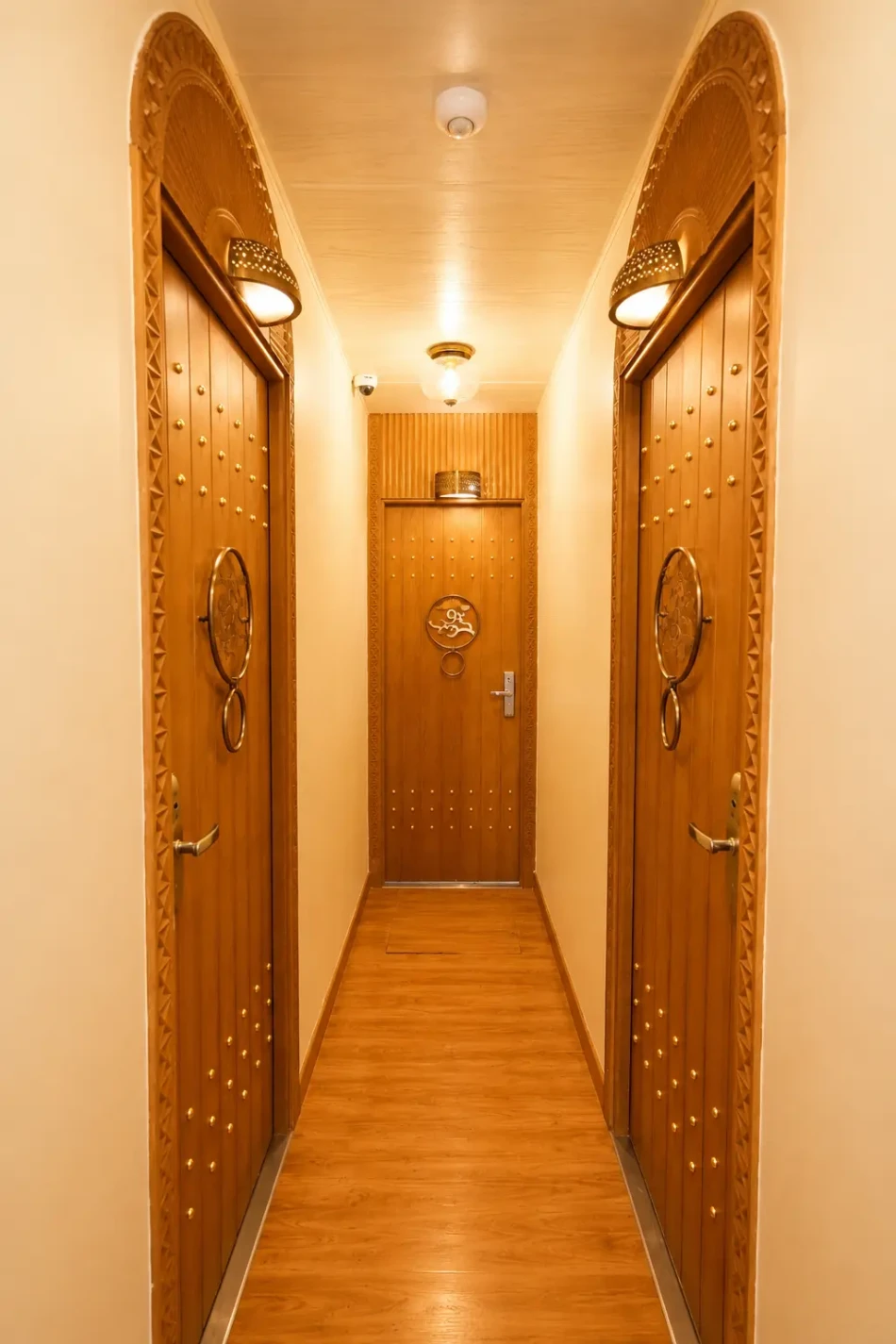 Interior corridor aboard Nayera Dahabiya Nile Cruise