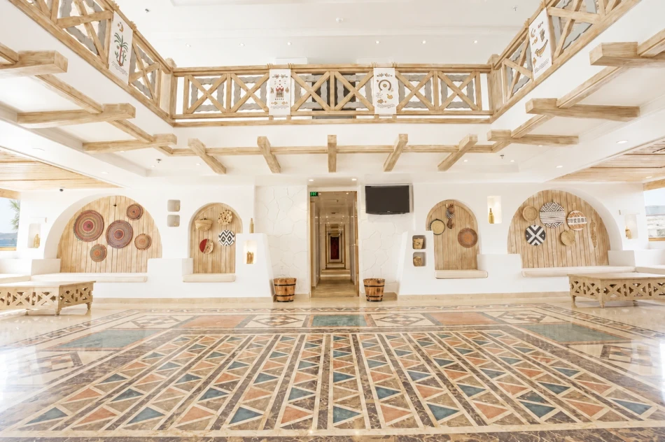 Main lobby area aboard Mahrousa Nile Cruise